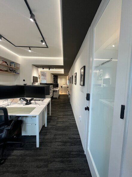 More Photos Of 709 D St SE, Washington Storefront For Lease