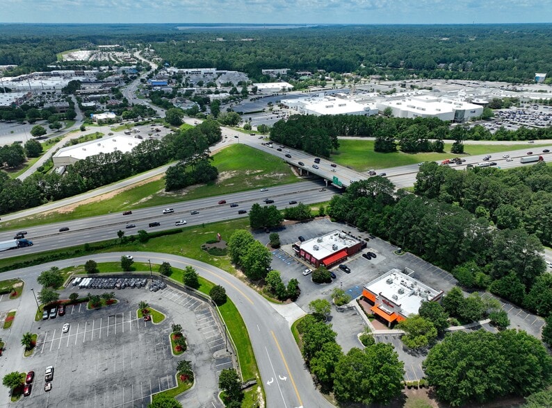 More Photos Of 5195 Fernandina Rd, Harbison Restaurant For Sale