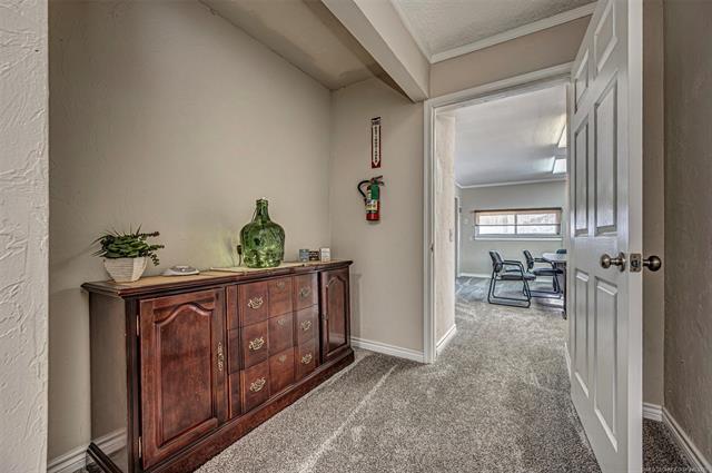 More Photos Of 925 15th Ave NW, Ardmore Medical For Sale