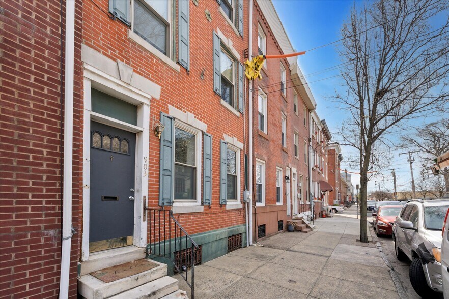 More Photos Of 903 S 13th St, Philadelphia Multifamily For Sale