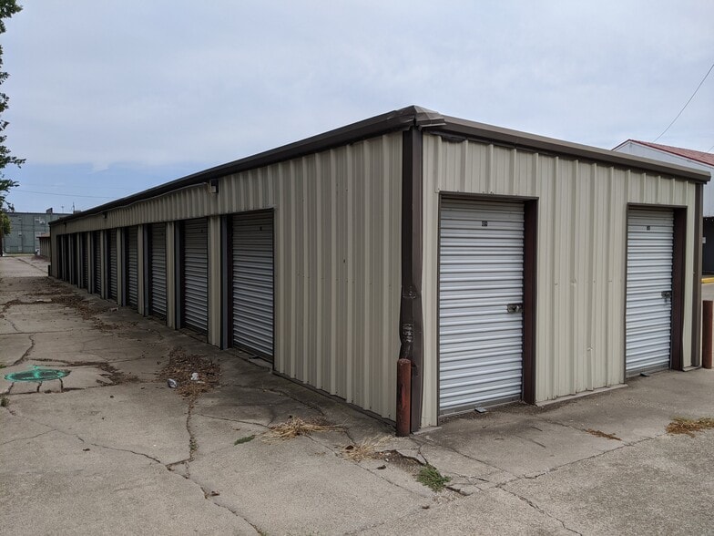 More Photos Of , Emporia Specialty For Sale