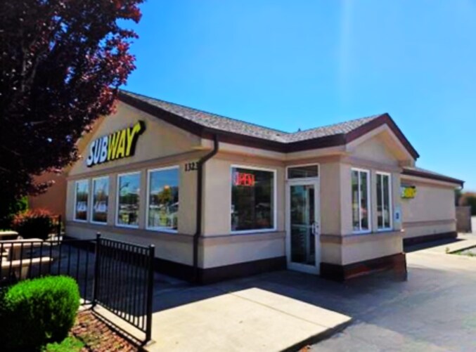 Primary Photo Of 1323 Lee Blvd, Richland General Retail For Sale