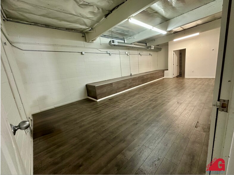 More Photos Of 9943 Canoga Ave, Chatsworth Warehouse For Lease
