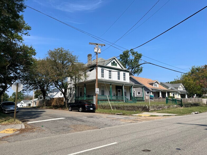 Primary Photo Of 1708 Mechanicsville Tpke, Richmond Multifamily For Sale
