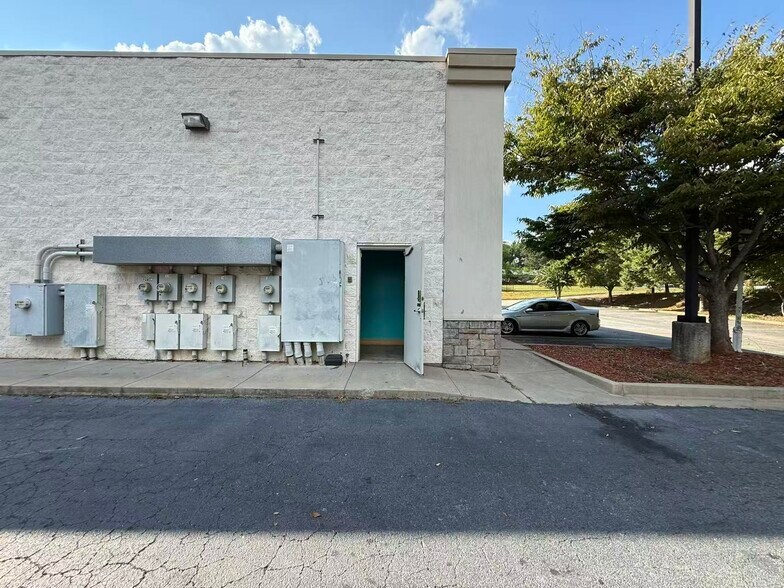 More Photos Of 1878 Mt Zion Rd, Morrow Unknown For Lease