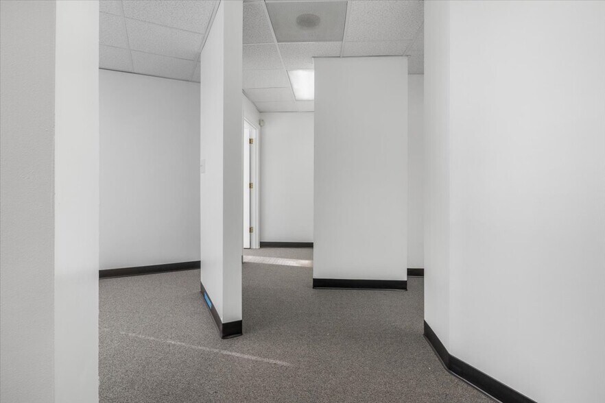 More Photos Of 478 Torrey St, Brockton Medical For Sale