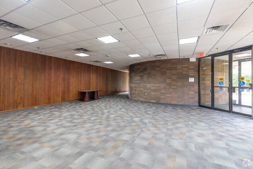 More Photos Of 219 Black Horse Ln, North Brunswick Medical For Lease