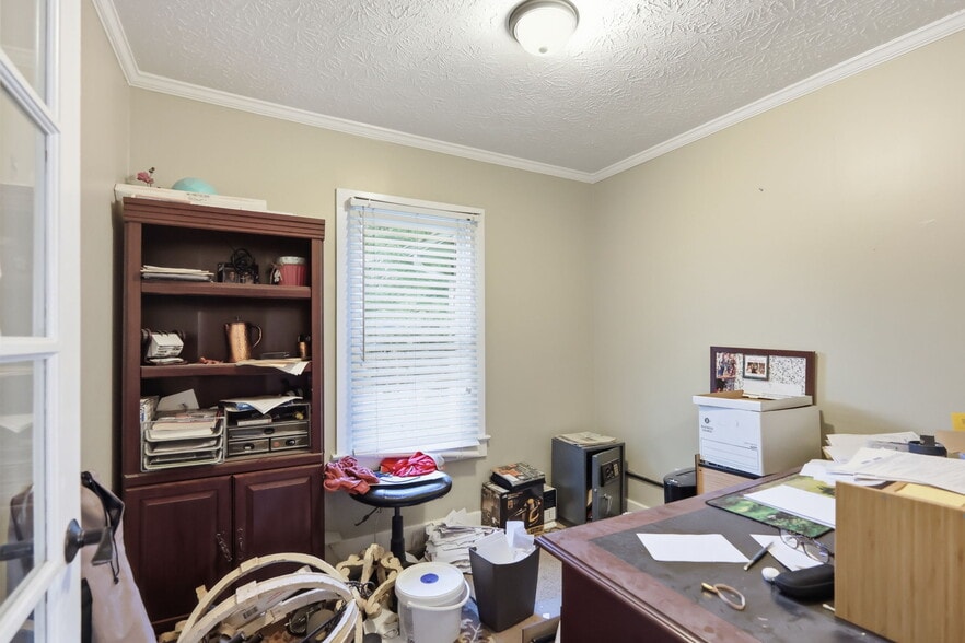 More Photos Of 3365 Thompson Bridge Rd, Gainesville Freestanding For Sale