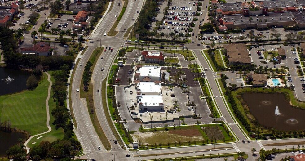 More Photos Of 19533 Highland Oaks Dr, Estero General Retail For Lease