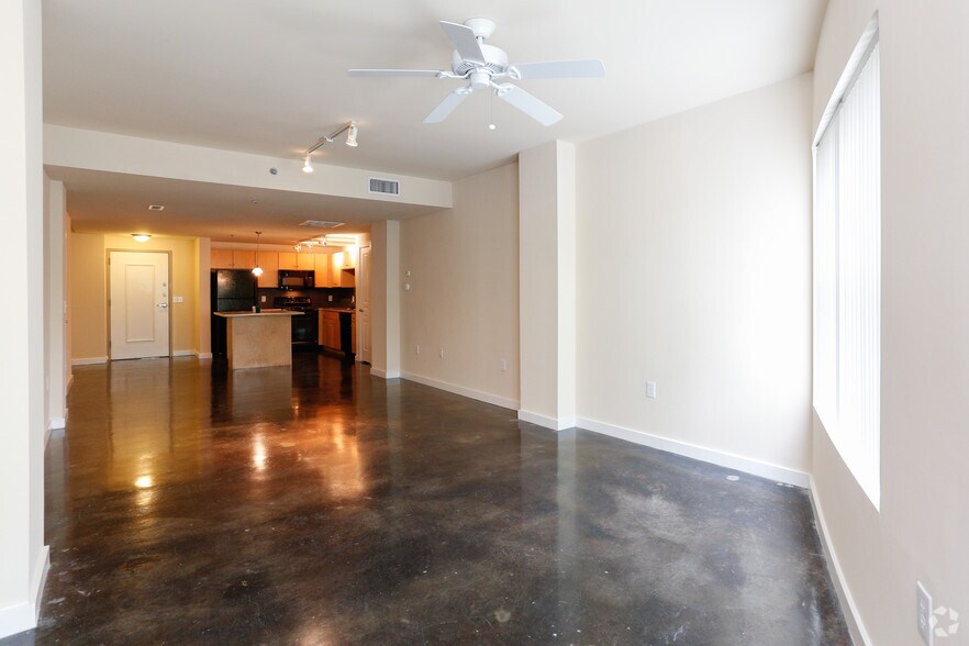 More Photos Of 120 N Cedar St, Charlotte Apartments For Lease
