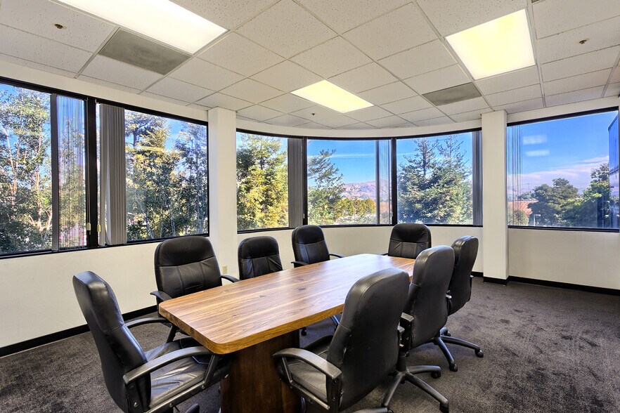 More Photos Of 5600 Mowry School Rd, Newark Medical For Lease