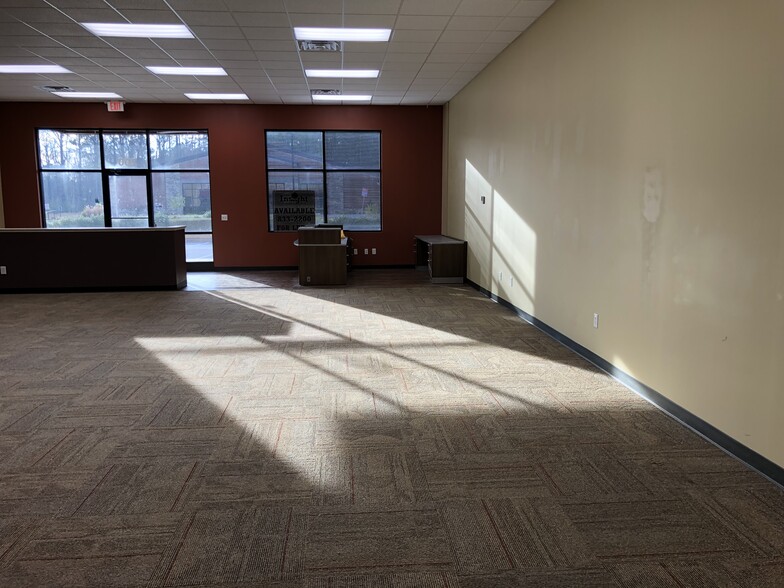 More Photos Of 10290 Chapel Hill Rd, Morrisville General Retail For Lease
