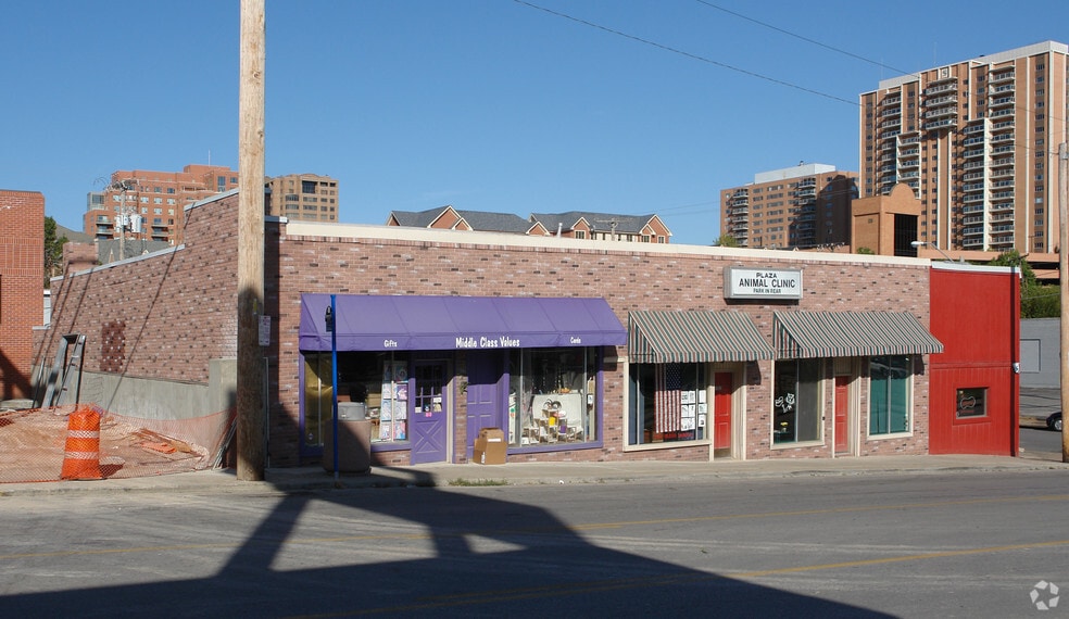 More Photos Of 5000-5010 Main St, Kansas City Storefront For Sale