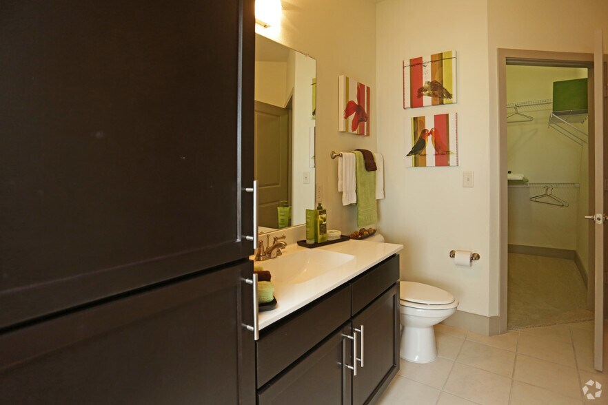 More Photos Of 744 Brick Row, Richardson Apartments For Lease