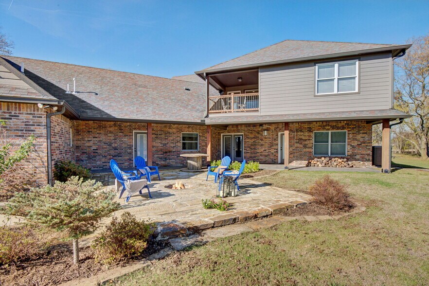 More Photos Of 4748 N 4318, Pryor Flex For Sale