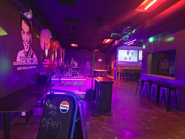 More Photos Of 413 7th St, Modesto Storefront For Sale