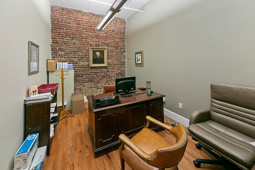 More Photos Of 418 S Gay St, Knoxville Office Residential For Sale