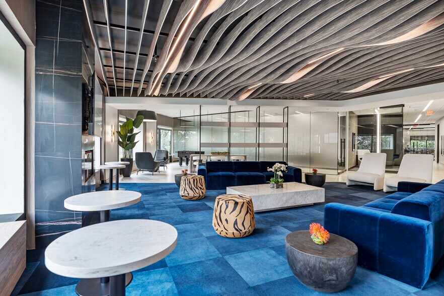 More Photos Of 5847 San Felipe St, Houston Office For Lease