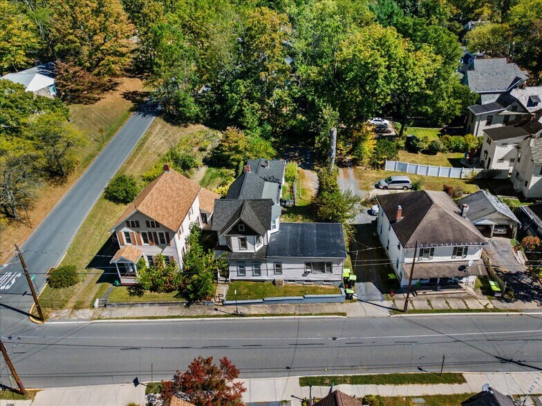More Photos Of 412 N 8th St, Stroudsburg Apartments For Sale