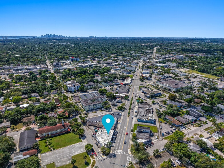 More Photos Of 12985-12997 W Dixie Hwy, North Miami Storefront For Sale