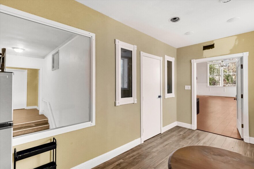 More Photos Of , Sacramento General Retail For Sale