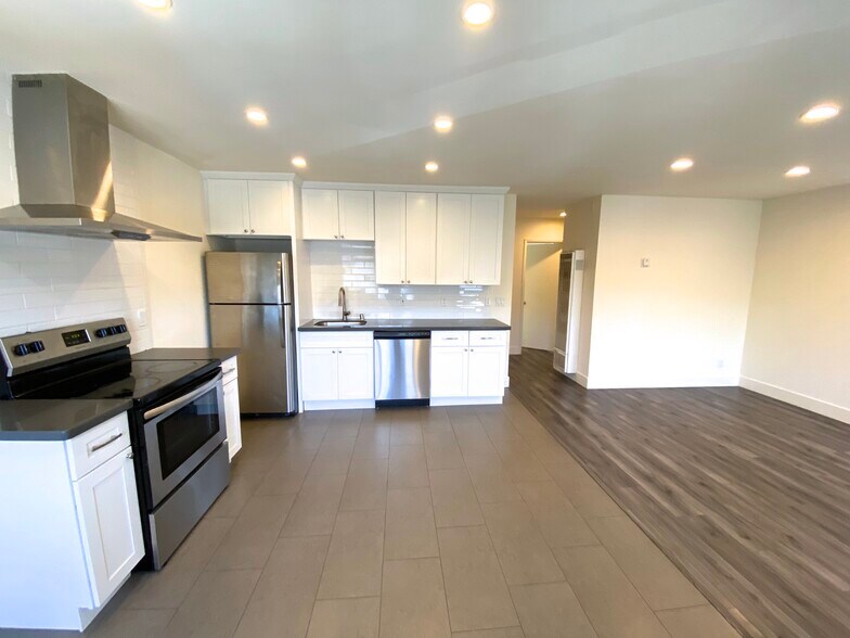 More Photos Of 1140 E 22nd St, Oakland Apartments For Sale