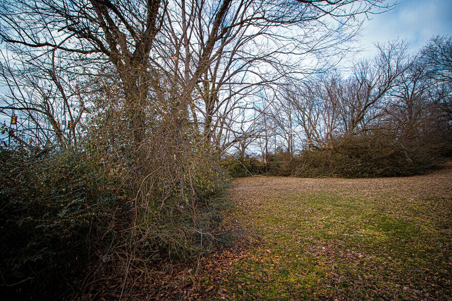 More Photos Of 00 Newsome, Henderson Land For Sale