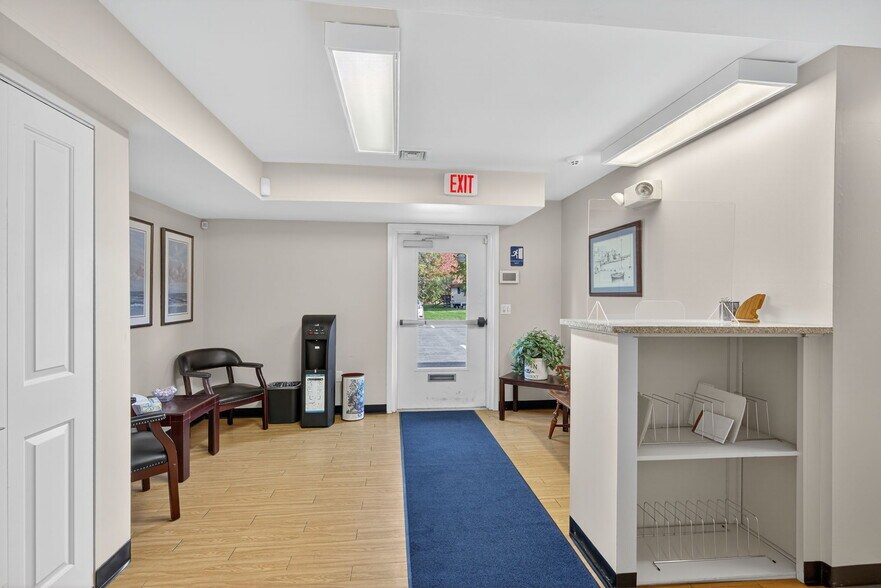 More Photos Of 6614 Ruppsville Rd, Allentown Office For Sale