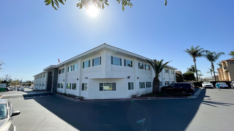 More Photos Of 18800 Main St, Huntington Beach Medical For Lease
