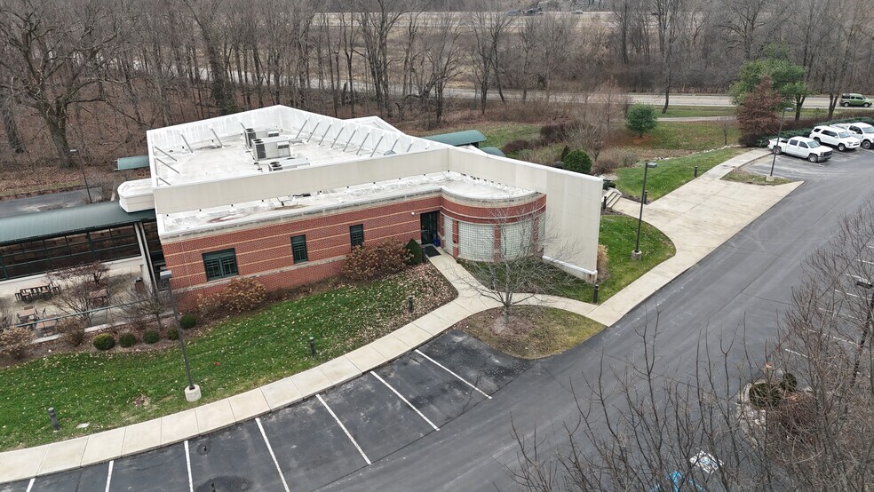 More Photos Of 6755 S Old State Road 37, Bloomington Office For Lease