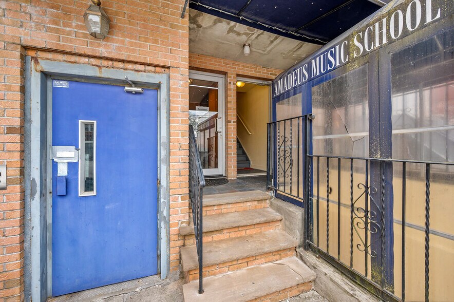 More Photos Of 43-07 162nd St, Flushing Storefront Retail Residential For Sale