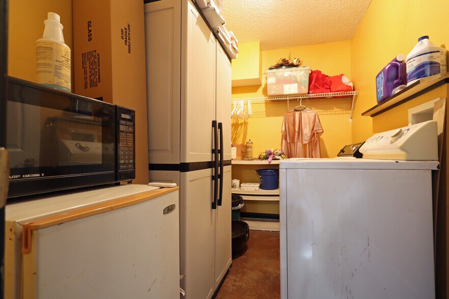 More Photos Of 3133 Vass Carthage Rd, Carthage Freestanding For Sale
