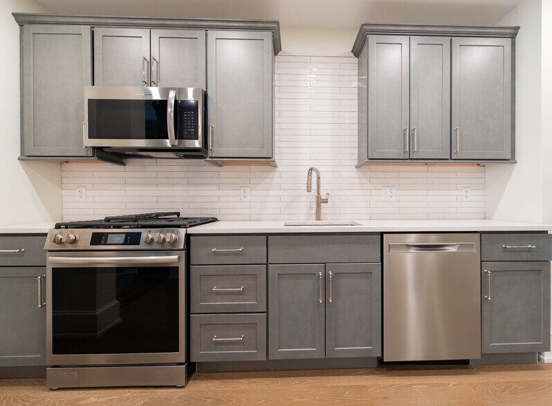 More Photos Of 215 Broadway, Providence Apartments For Sale