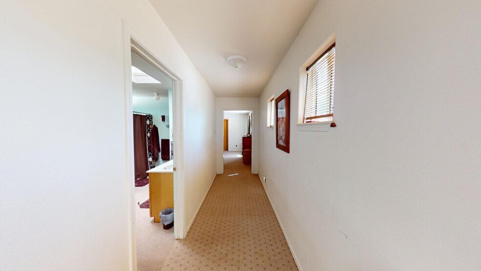 More Photos Of 1804 E College Blvd, Roswell General Retail For Sale