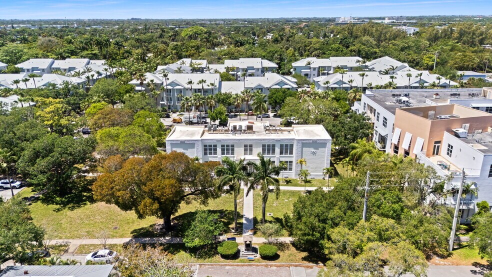 More Photos Of 301 SW 13th Ave, Fort Lauderdale Office For Sale