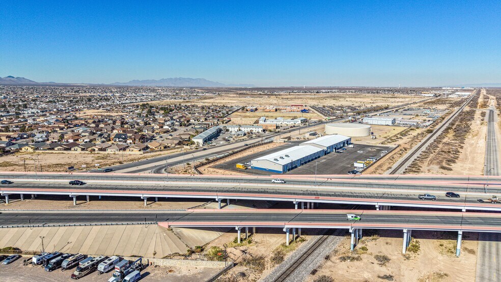 More Photos Of 10100 Railroad Dr., El Paso Warehouse For Lease