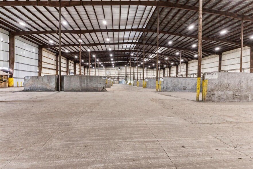 More Photos Of 1230 Pottertown Rd, Midway Distribution For Sale