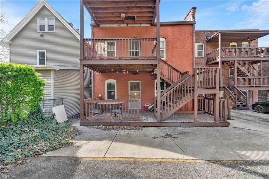 More Photos Of 2197 Murray Hill Rd, Cleveland Storefront Retail Residential For Sale