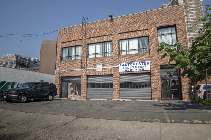 More Photos Of 1894 Eastchester Rd, Bronx Medical For Lease