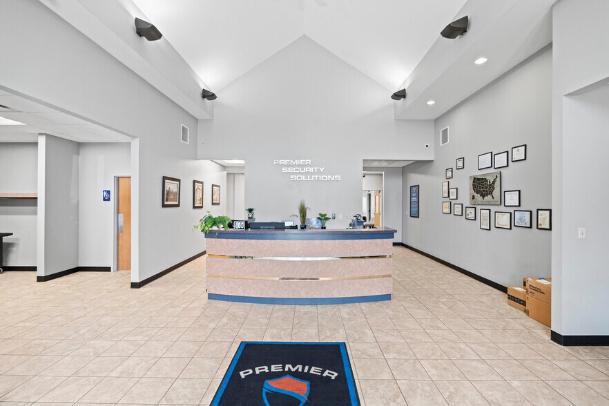 More Photos Of 2305 S Center Rd, Burton Office For Sale