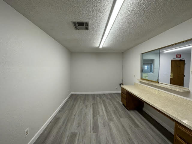 More Photos Of 17151 Main St, Hesperia Medical For Lease