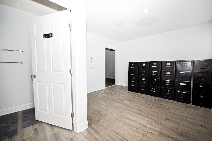 More Photos Of 121 Main St, Vincentown Storefront Retail Office For Sale