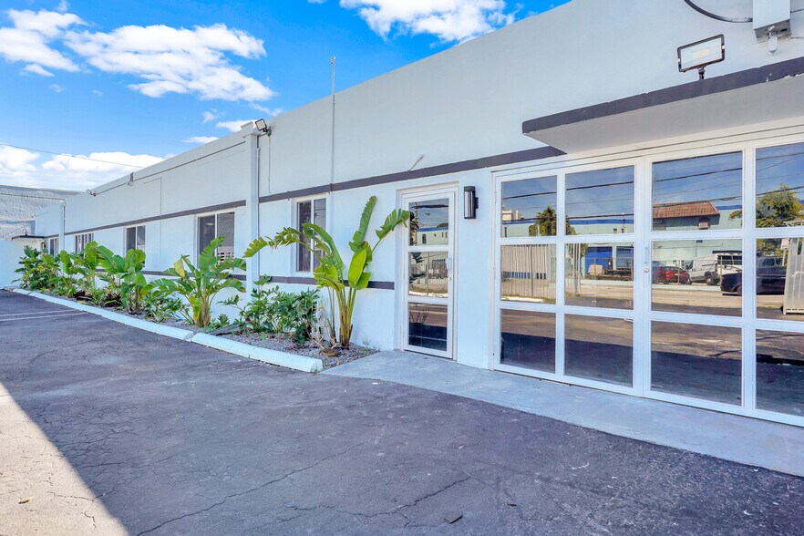 Primary Photo Of 1822 NW 22nd St, Miami Service For Lease