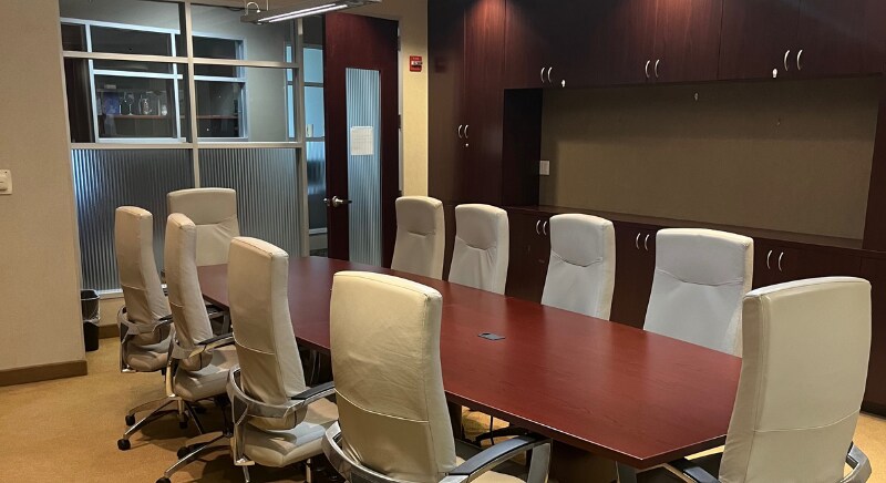 More Photos Of 431 Fairway Dr, Deerfield Beach Office For Lease