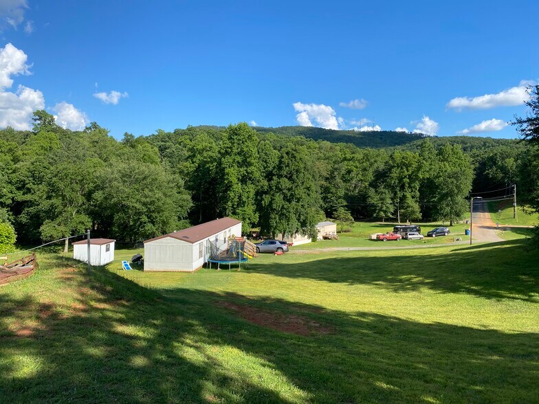 More Photos Of 6695 Springbrook Ave, Hickory Manufactured Housing Mobile Home Park For Sale