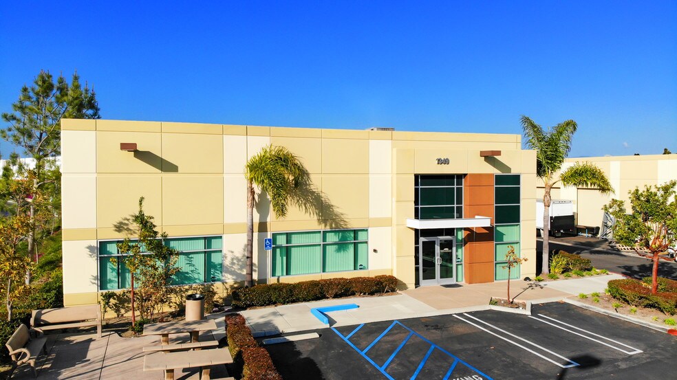 More Photos Of 1349 Rocky Point Dr, Oceanside Warehouse For Lease