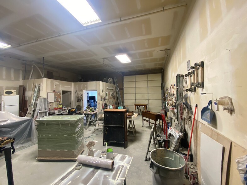 More Photos Of 1096 N 450 W, Springville Light Manufacturing For Sale