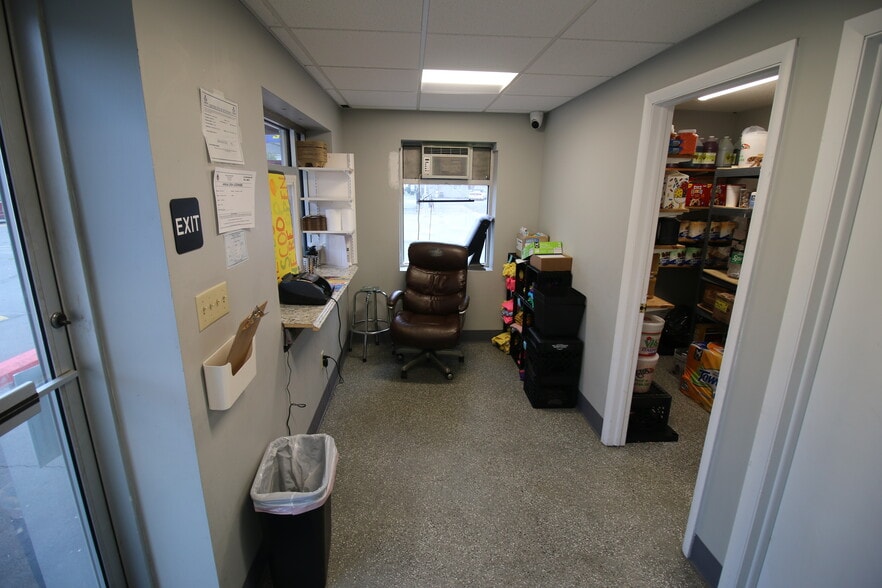 More Photos Of 1706 N Main Ave, Scranton Restaurant For Sale