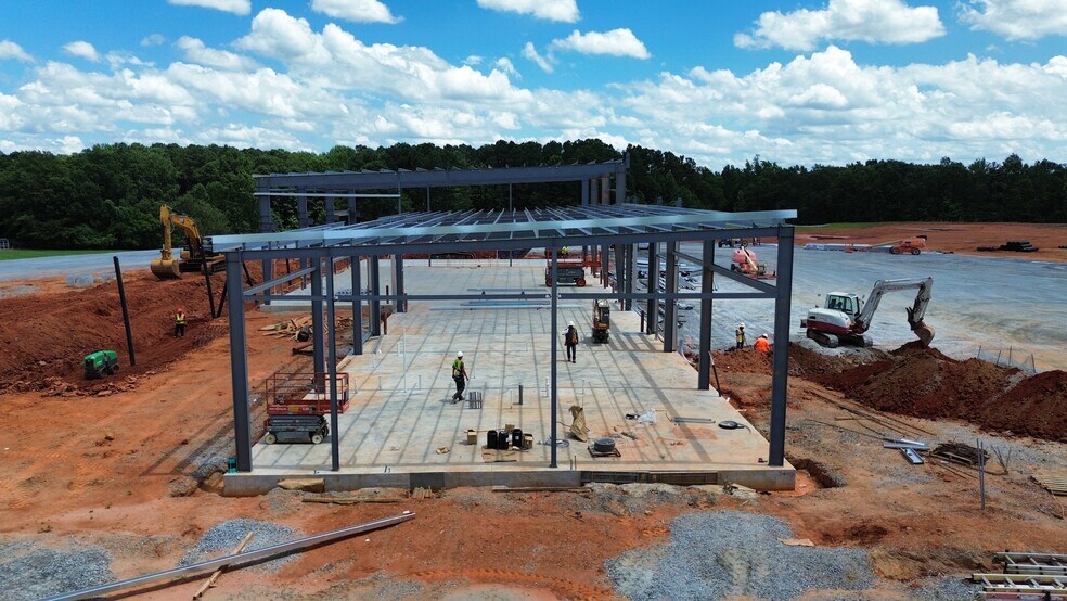 More Photos Of 1095 Simuel Rd, Spartanburg Warehouse For Lease