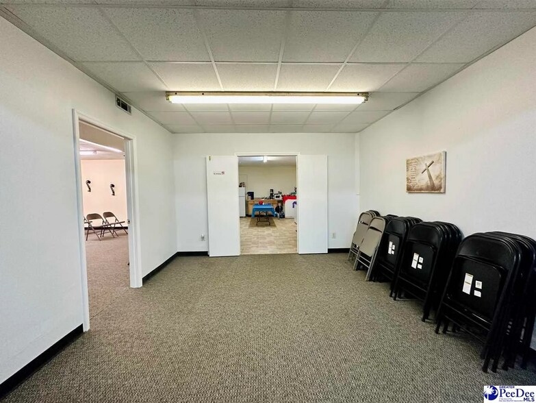 More Photos Of 1007 Highway 301, Dillon Flex For Sale